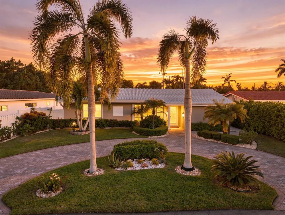 2511 NE 20th Avenue Lighthouse Point, FL 33064