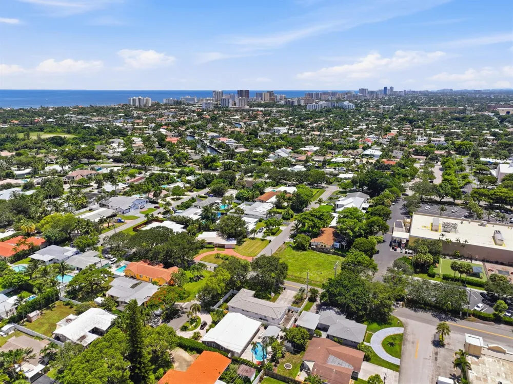 2511 NE 20th Avenue Lighthouse Point, FL 33064