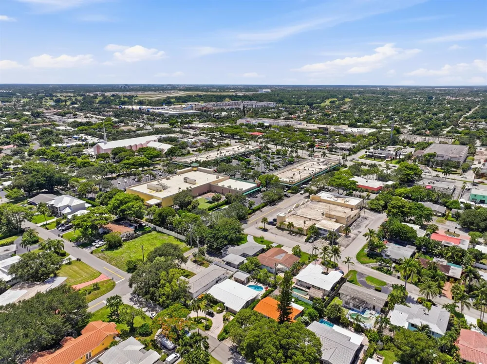 2511 NE 20th Avenue Lighthouse Point, FL 33064