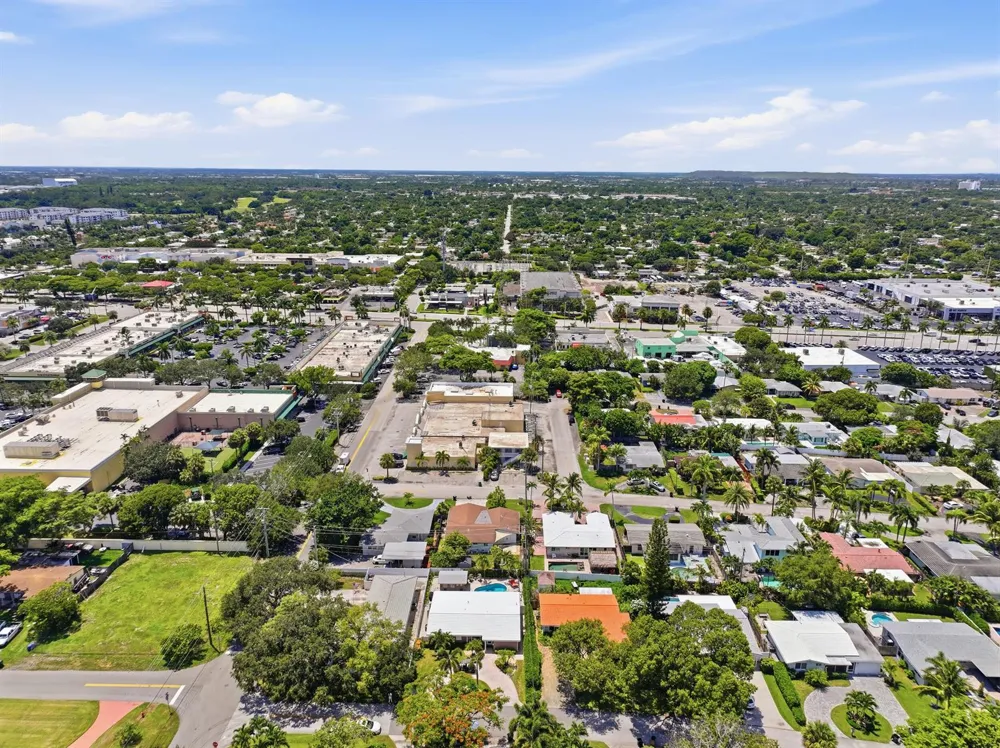 2511 NE 20th Avenue Lighthouse Point, FL 33064