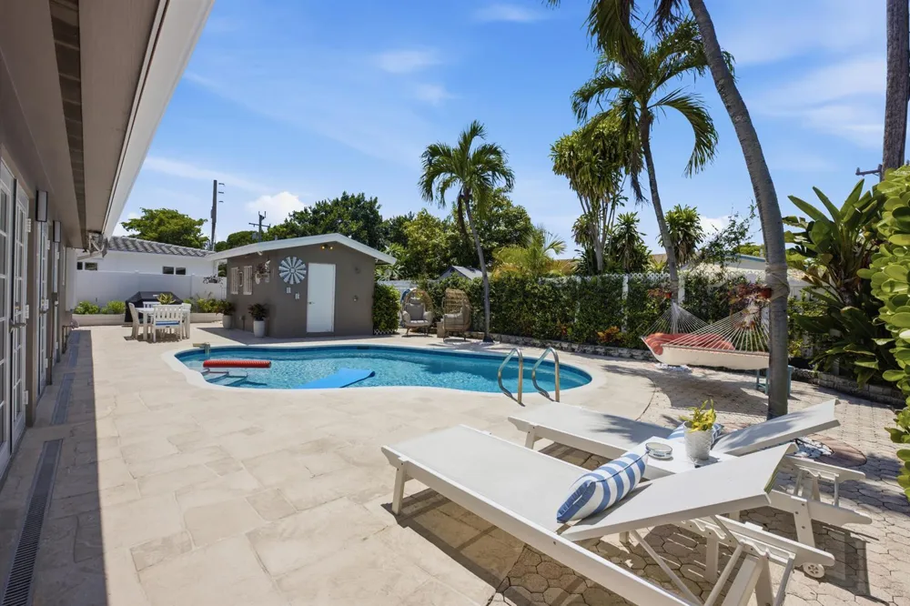 2511 NE 20th Avenue Lighthouse Point, FL 33064