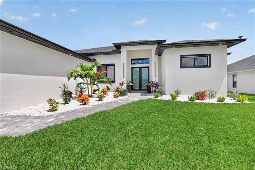 1417 SW 24th Street Cape Coral, FL 33991