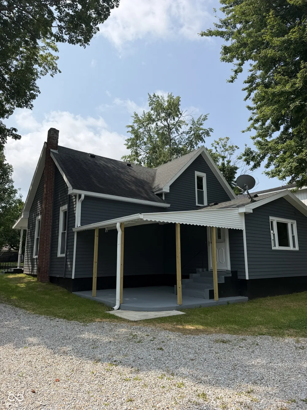 134 W Pine Street Knightstown, IN 46148