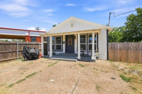 298 7th Street