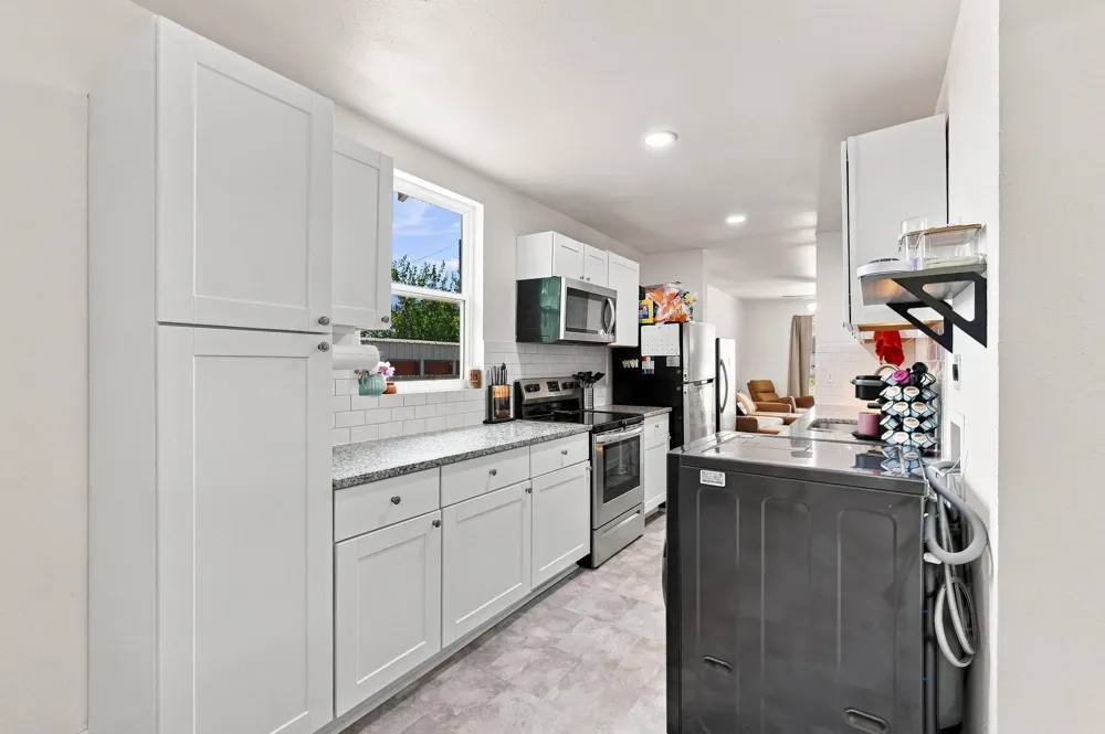 298 7th Street Honey Grove, TX 75446