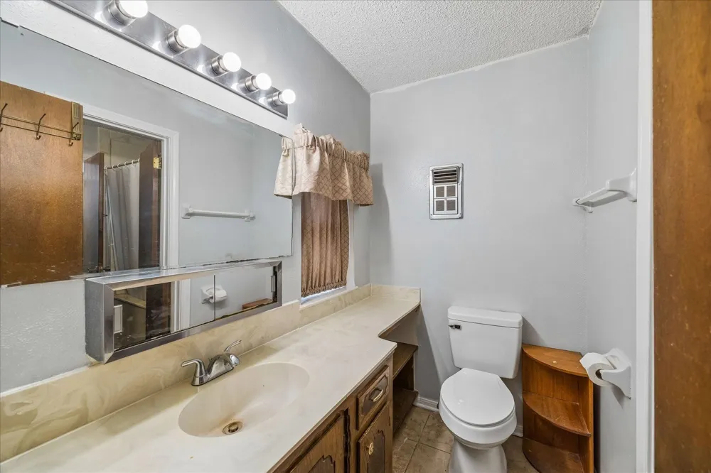 735 Pas Trail Huffman, TX 77336