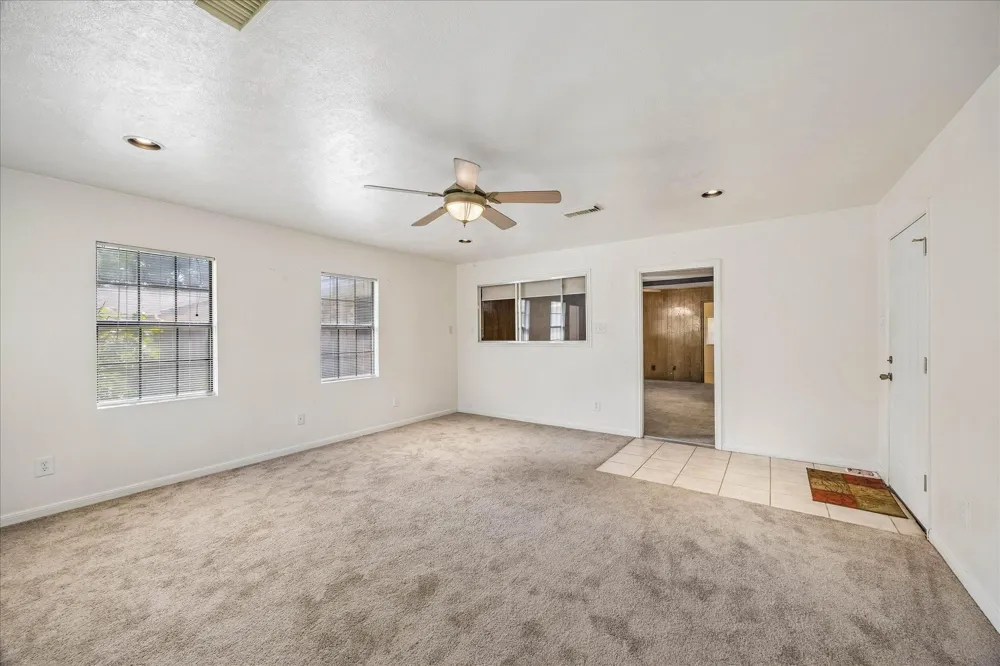 735 Pas Trail Huffman, TX 77336