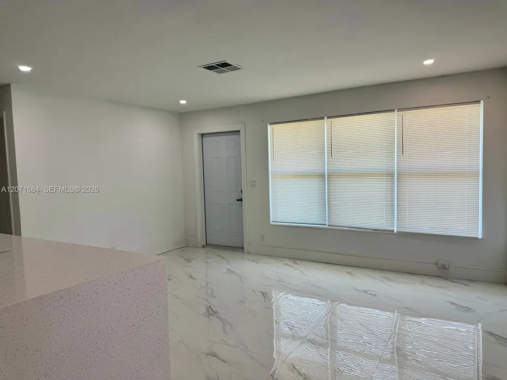 1240 W 26TH CT Riviera Beach, FL 33404
