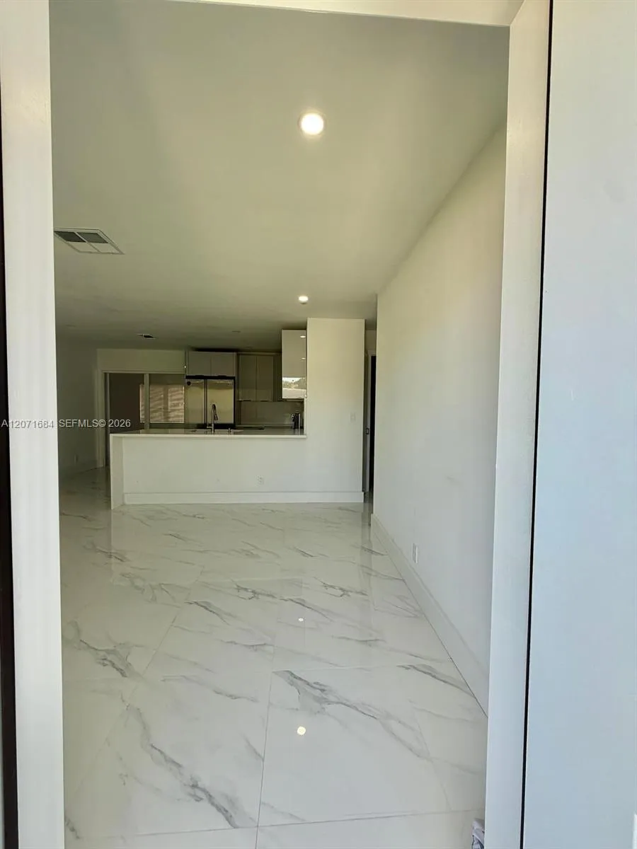 1240 W 26TH CT Riviera Beach, FL 33404