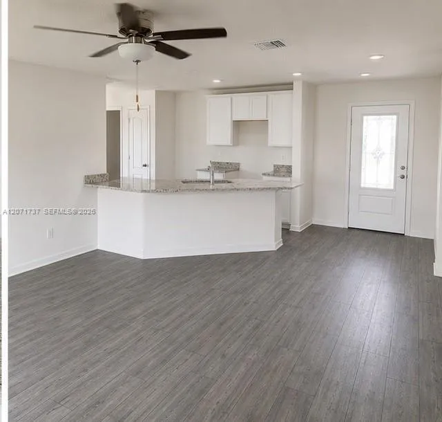 5424 Fantasy Dr Fort Pierce, FL 34947