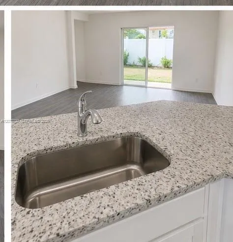 5424 Fantasy Dr Fort Pierce, FL 34947