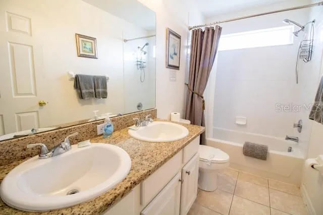 2704 PRESTWICK LANE Kissimmee, FL 34744