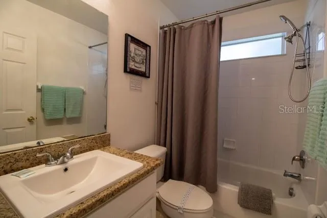 2704 PRESTWICK LANE Kissimmee, FL 34744