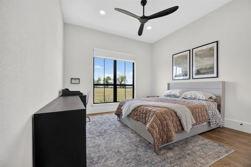 10932 Gregory Road Sanger, TX 76266
