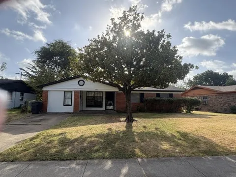 4974 Dupont Drive