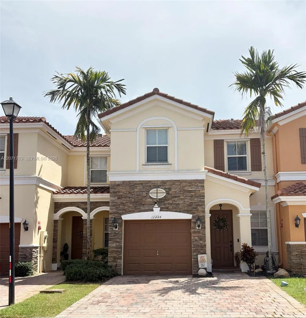 12444 Emerald Creek Ct Plantation, FL 33325