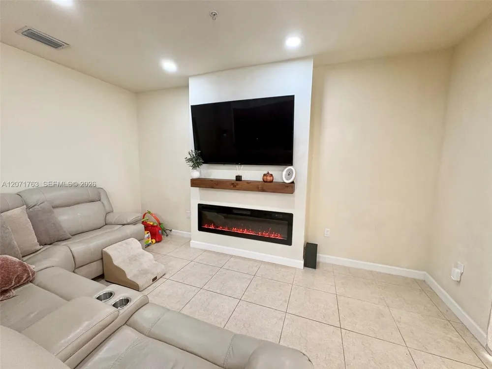 12444 Emerald Creek Ct Plantation, FL 33325