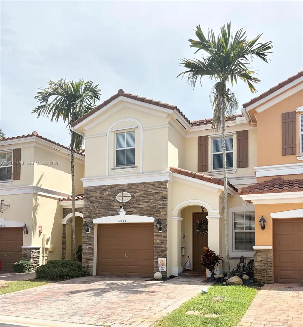 12444 Emerald Creek Ct Plantation, FL 33325