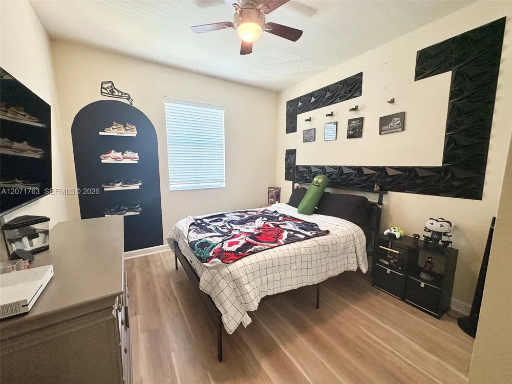 12444 Emerald Creek Ct Plantation, FL 33325