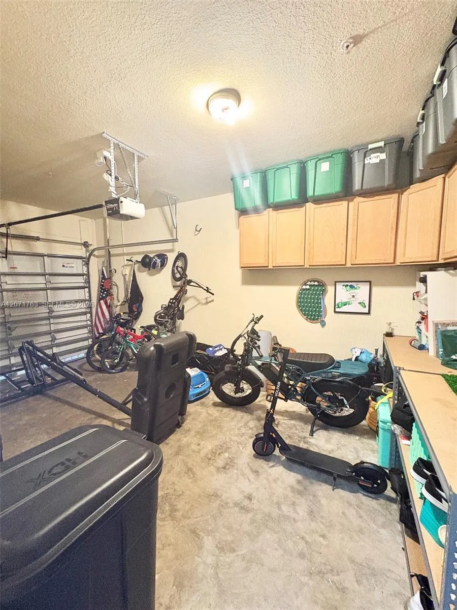 12444 Emerald Creek Ct Plantation, FL 33325