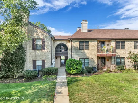 708 Wellington Place