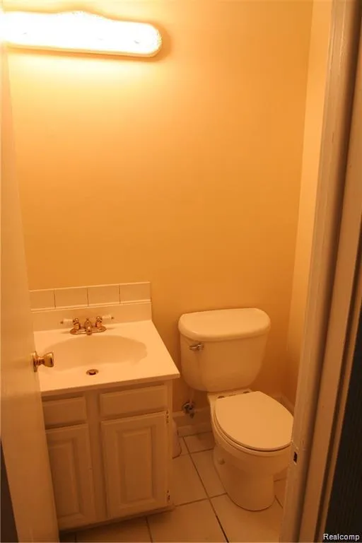 20871 E Glen Haven Circle Novi City, MI 48167