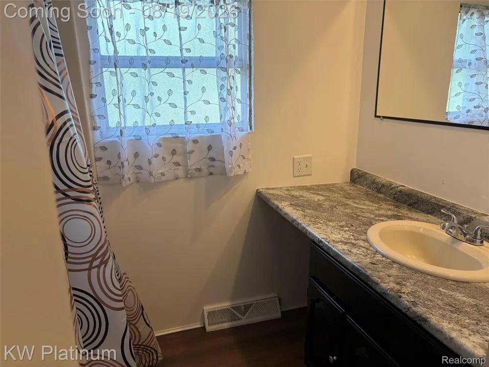 3260 Colclough Road Elk Township, MI 48471