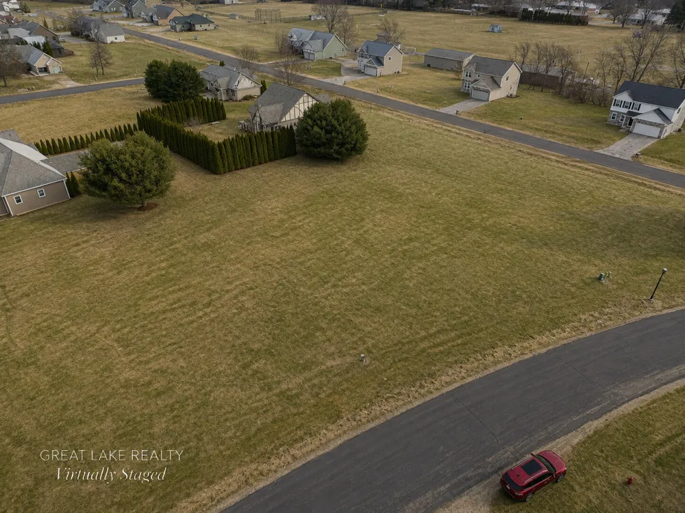 561 Wittenberg Path St. Joseph, MI 49085