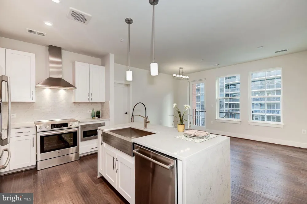 1411 KEY BOULEVARD #406 Arlington, VA 22209