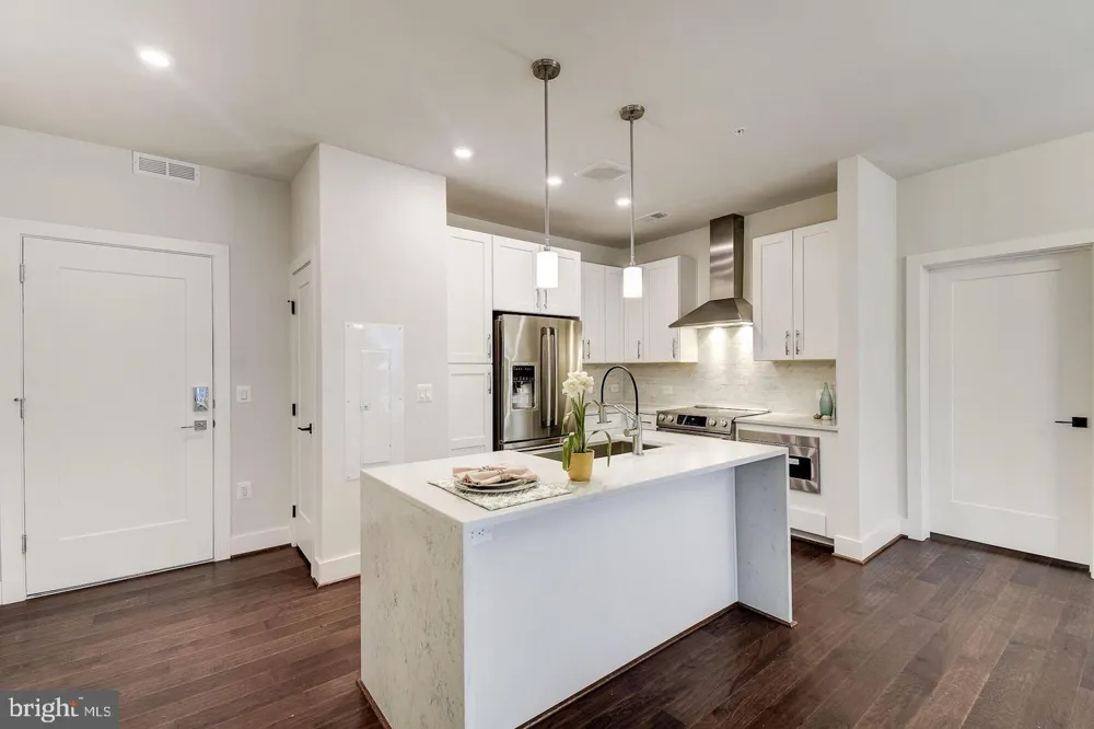 1411 KEY BOULEVARD #406 Arlington, VA 22209