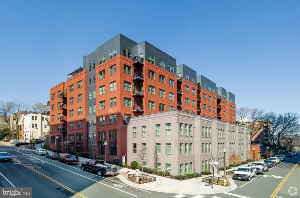 1411 KEY BOULEVARD #406 Arlington, VA 22209