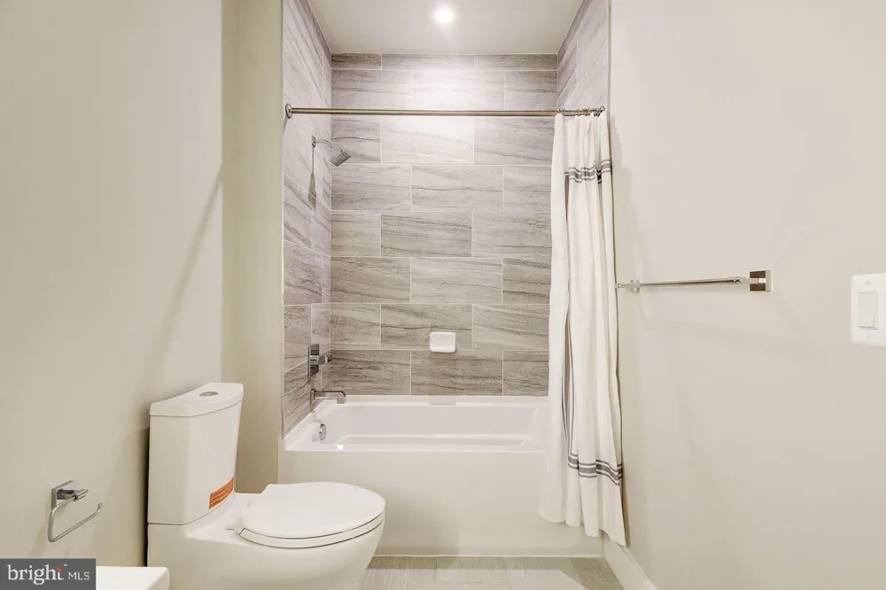 1411 KEY BOULEVARD #406 Arlington, VA 22209