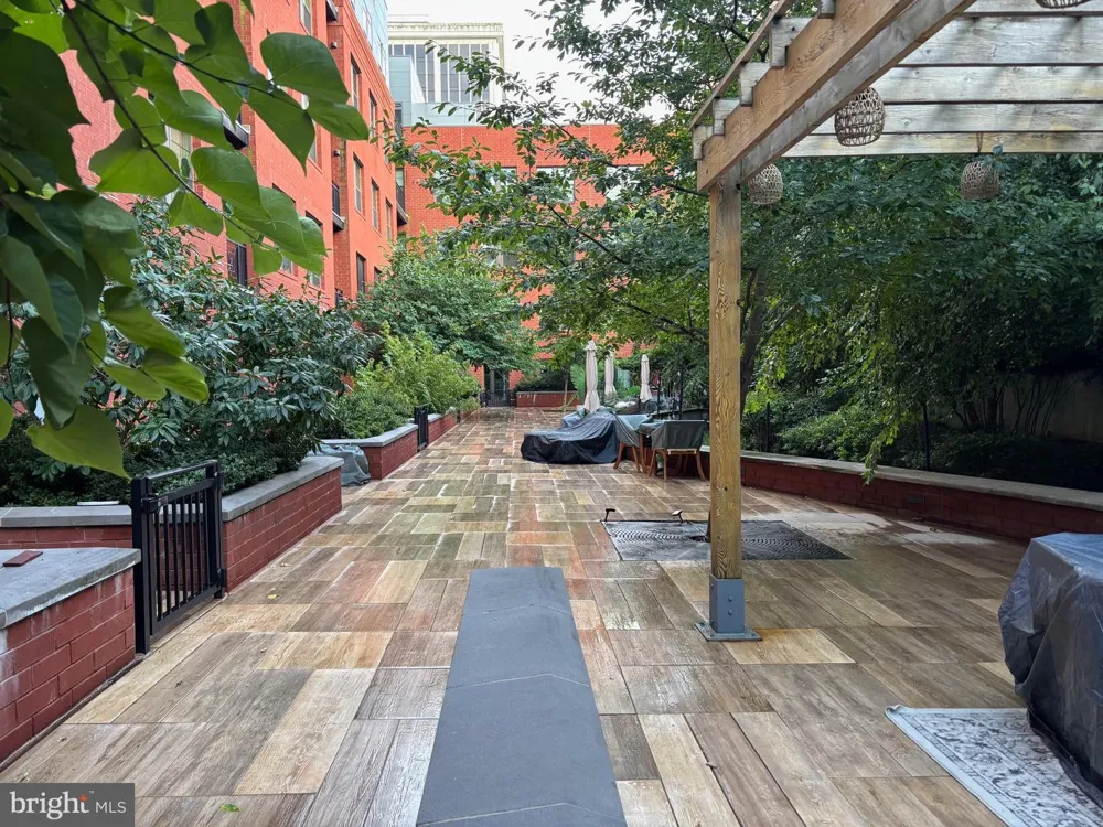 1411 KEY BOULEVARD #406 Arlington, VA 22209