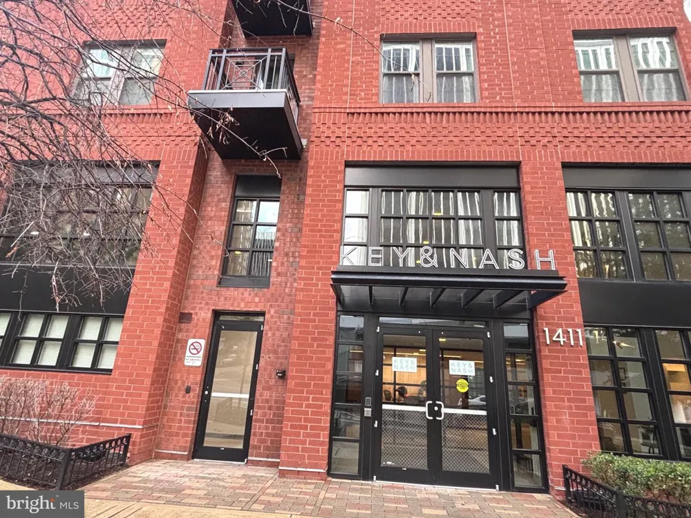 1411 KEY BOULEVARD #406 Arlington, VA 22209