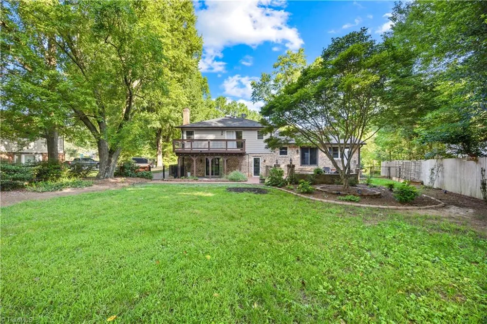 2438 Edgewood Avenue Burlington, NC 27215
