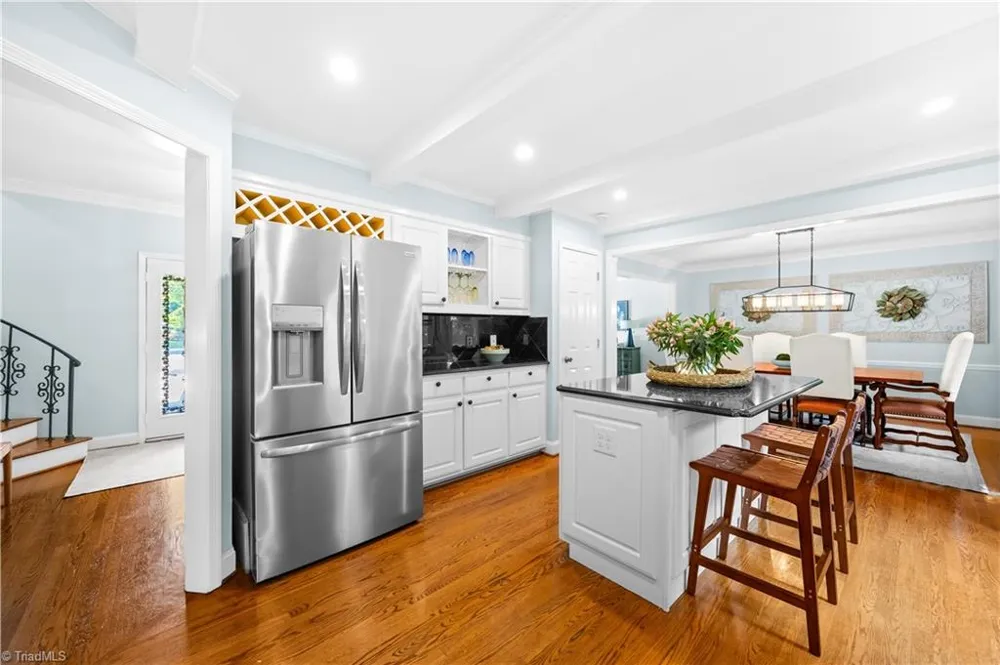 2438 Edgewood Avenue Burlington, NC 27215