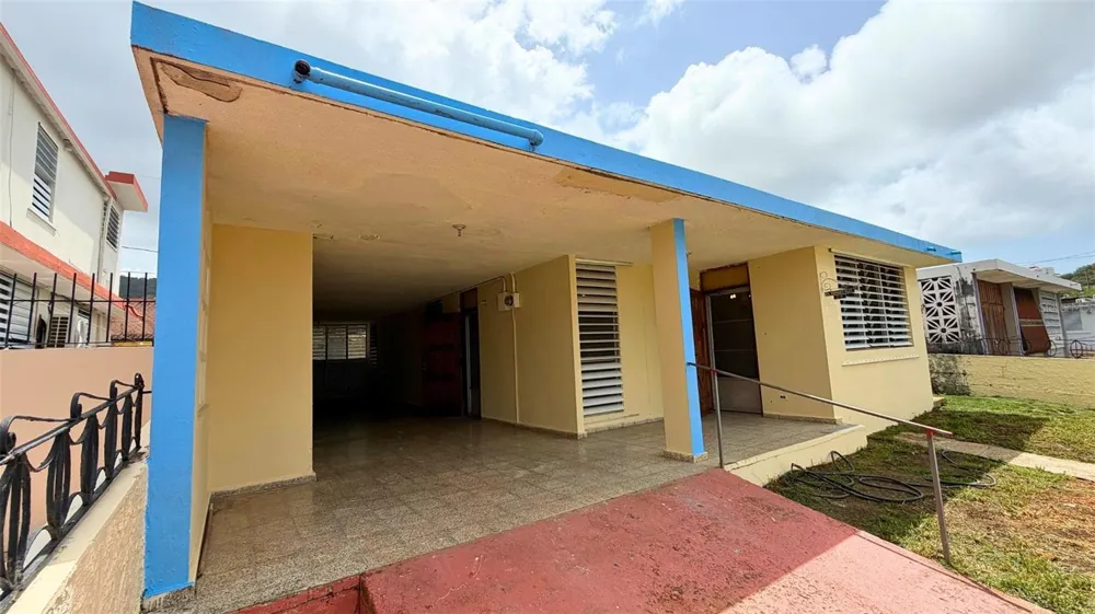 CALLE 3 URB BARALT C2 Fajardo, PR 00738