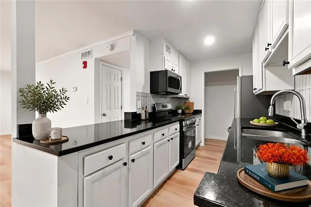 5095 Roswell Road #209 Sandy Springs, GA 30342