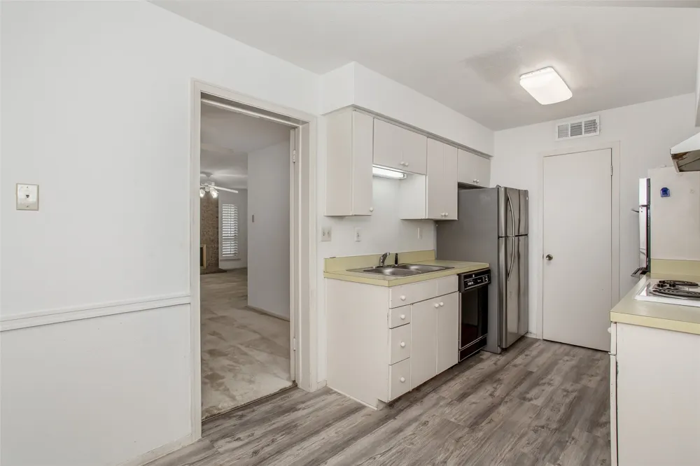 10771 Villager Road #C Dallas, TX 75230