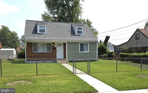 910 HIGHVIEW DRIVE