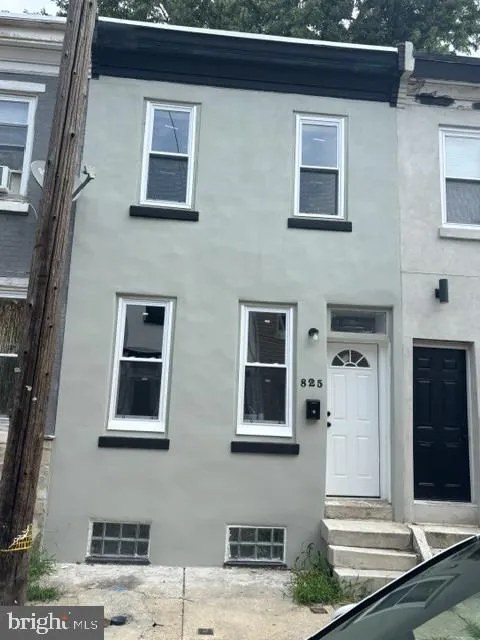 825 BROOKLYN STREET