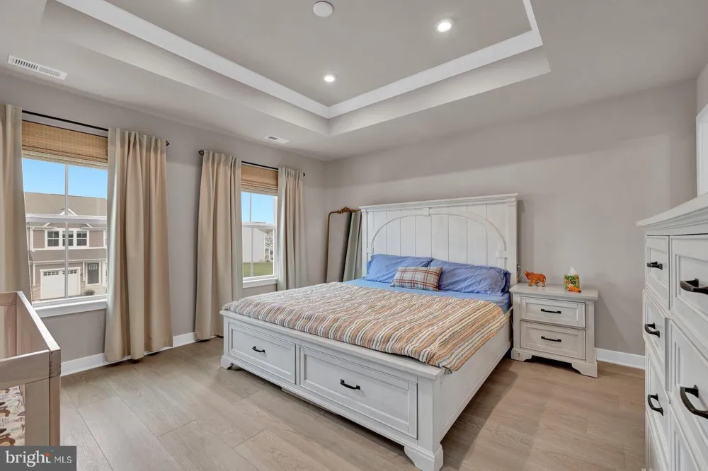 14 PRATT LANE Lawrence Township, NJ 08648