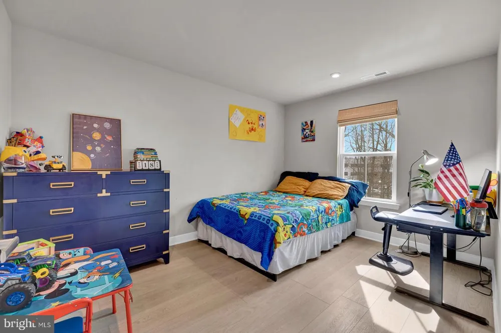 14 PRATT LANE Lawrence Township, NJ 08648