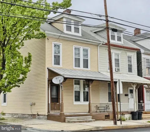 19 LEHMAN STREET