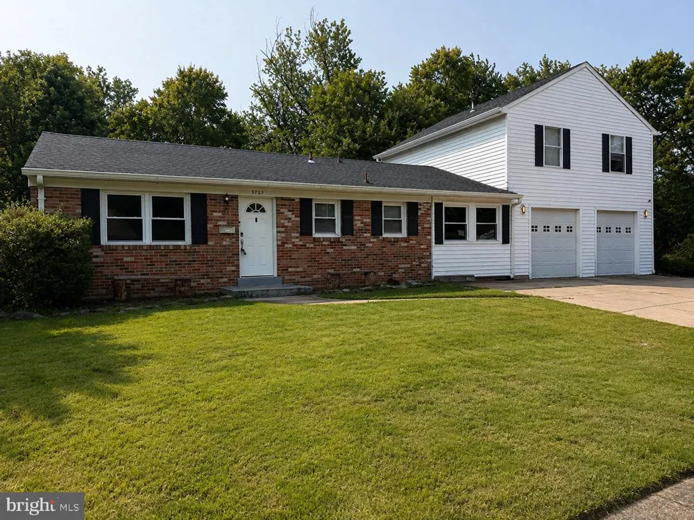 3723 FORESTDALE AVENUE Woodbridge, VA 22193