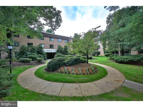 1650 OAKWOOD DRIVE #E313