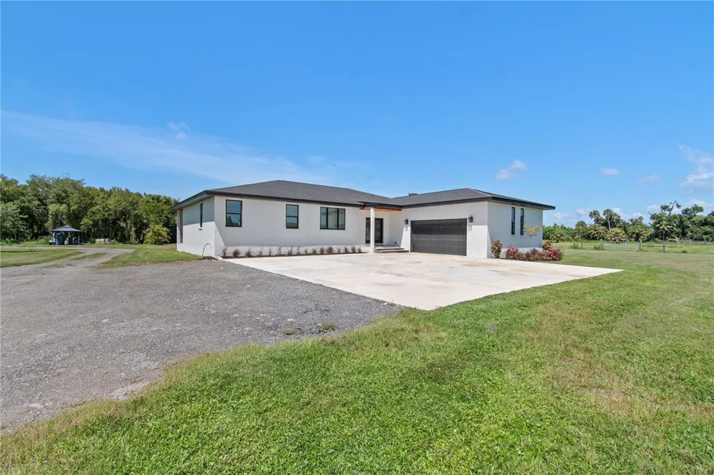 1810 37TH STREET E Palmetto, FL 34221