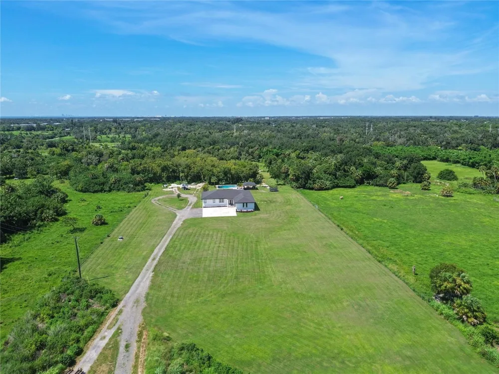 1810 37TH STREET E Palmetto, FL 34221