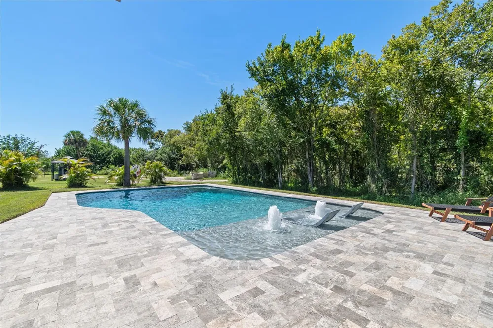 1810 37TH STREET E Palmetto, FL 34221