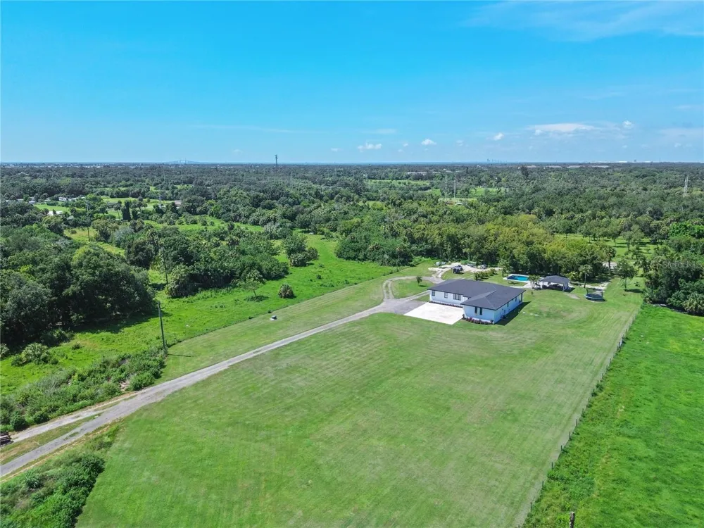1810 37TH STREET E Palmetto, FL 34221